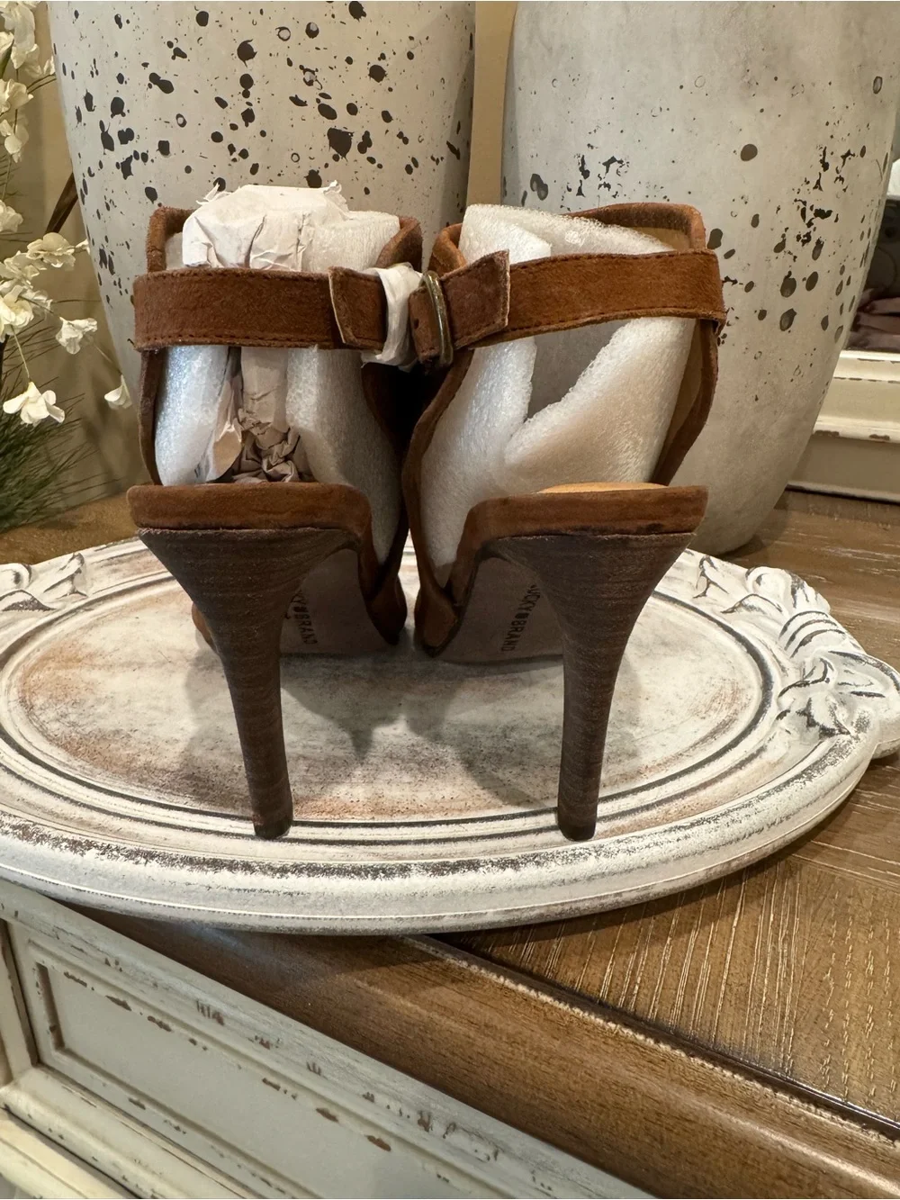 Lucky Brand sleek pointed